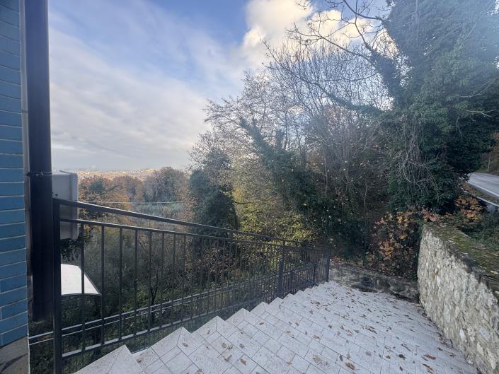 Image No.20-2 Bed Semi-Detached for sale