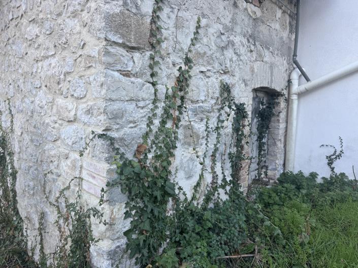 Image No.38-2 Bed Semi-Detached for sale