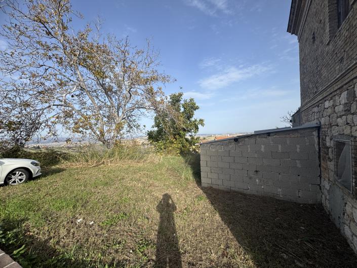 Image No.3-2 Bed Villa / Detached for sale