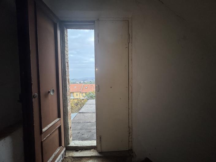 Image No.36-2 Bed Villa / Detached for sale