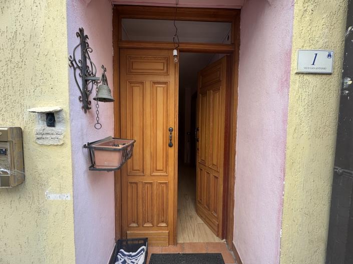 Image No.28-2 Bed Apartment for sale