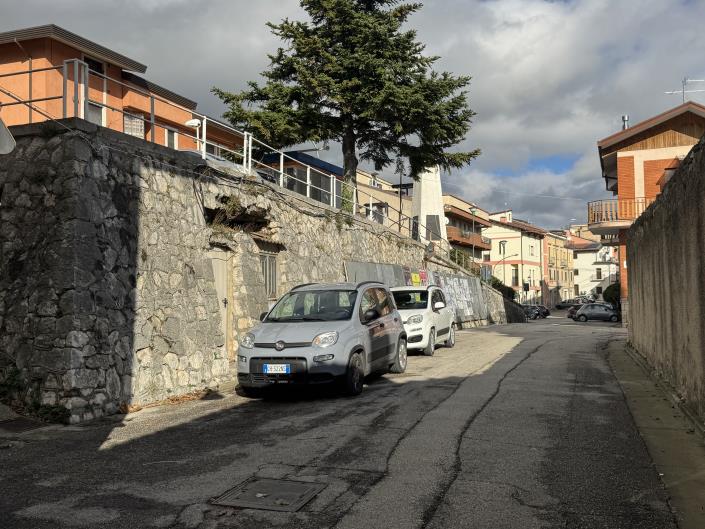 Image No.30-2 Bed Apartment for sale