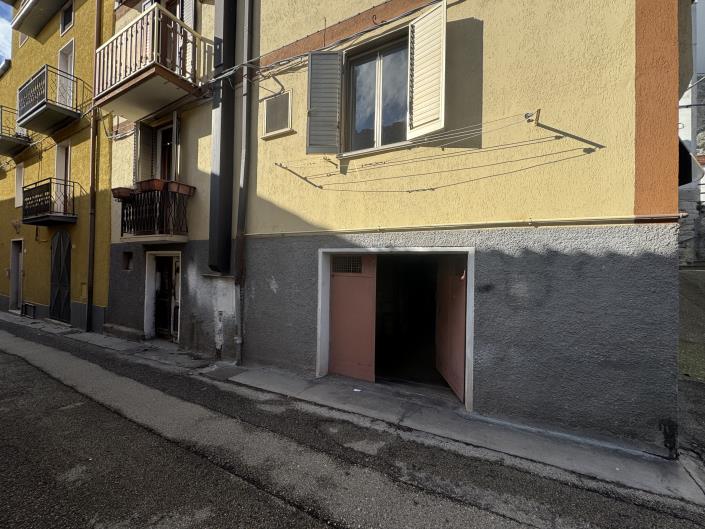 Image No.31-2 Bed Apartment for sale