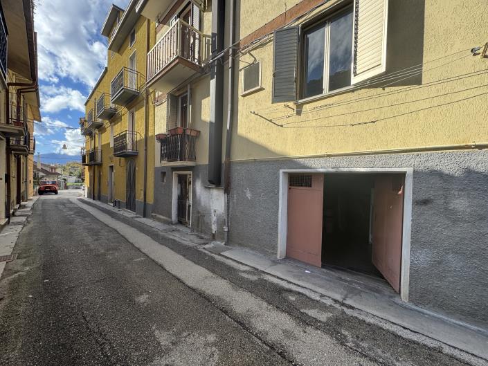 Image No.32-2 Bed Apartment for sale