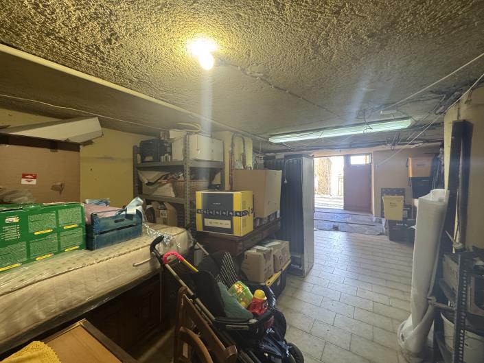 Image No.34-2 Bed Apartment for sale