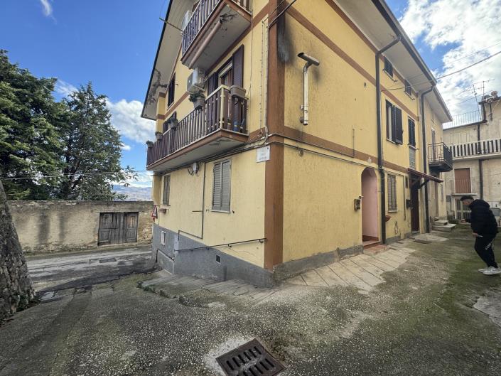 Image No.42-2 Bed Apartment for sale