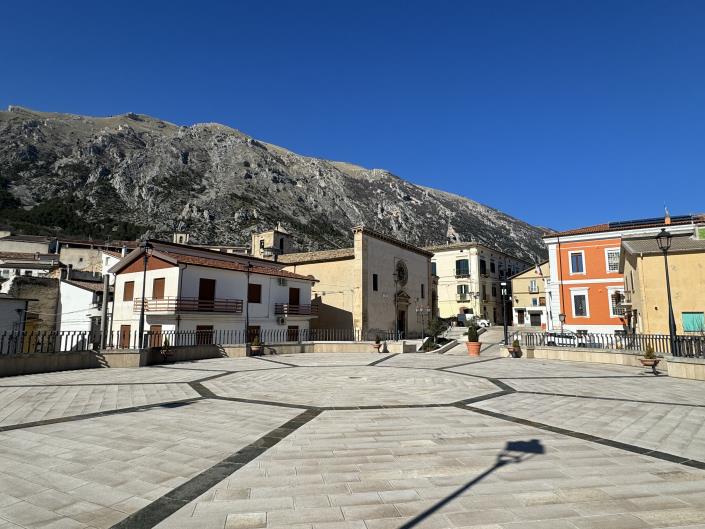 Image No.49-2 Bed Apartment for sale