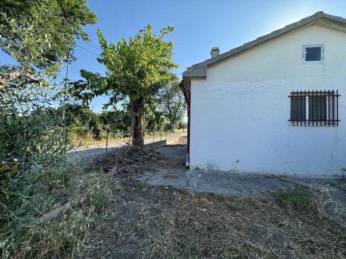 Image No.36-1 Bed Farmhouse for sale