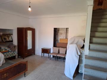 16a250ba-0e70-4b30-b2eb-3f7626c9e23d