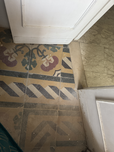 Image No.11-2 Bed Townhouse for sale