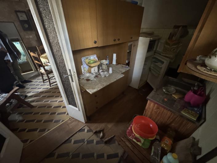 Image No.18-2 Bed Townhouse for sale