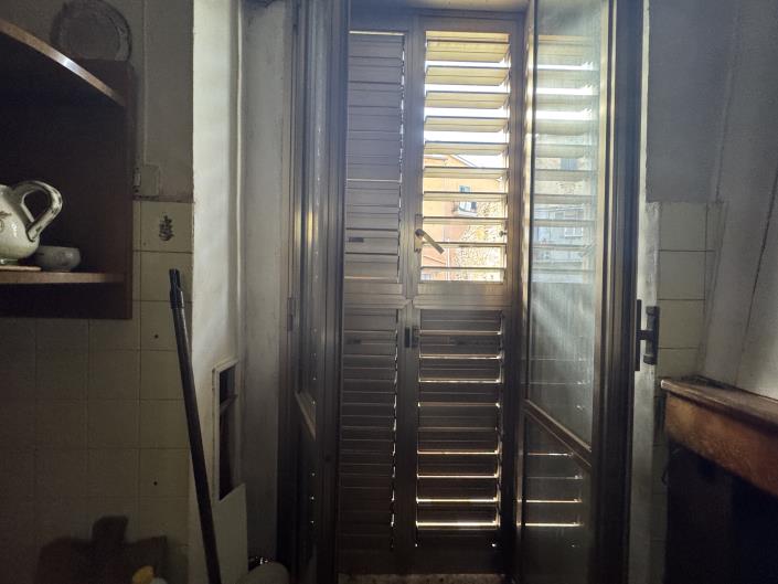 Image No.17-2 Bed Townhouse for sale