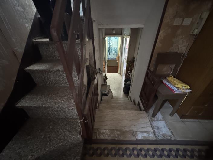 Image No.19-2 Bed Townhouse for sale