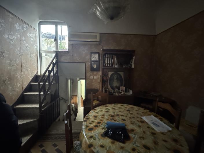 Image No.36-2 Bed Townhouse for sale