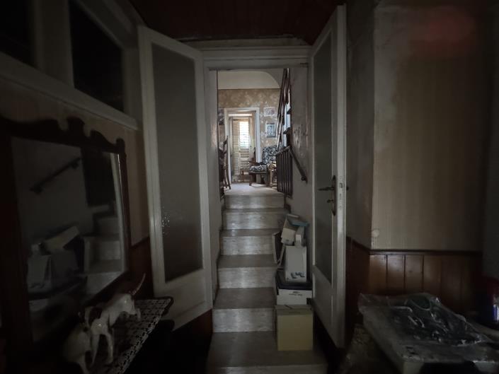 Image No.39-2 Bed Townhouse for sale