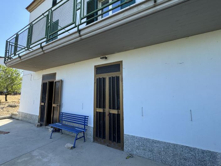 Image No.31-3 Bed Villa / Detached for sale