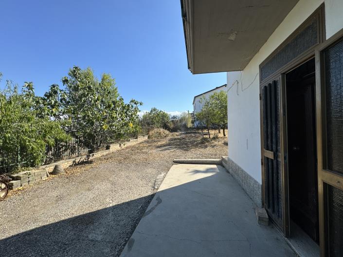 Image No.34-3 Bed Villa / Detached for sale