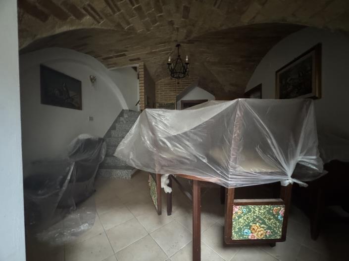 Image No.36-3 Bed Townhouse for sale