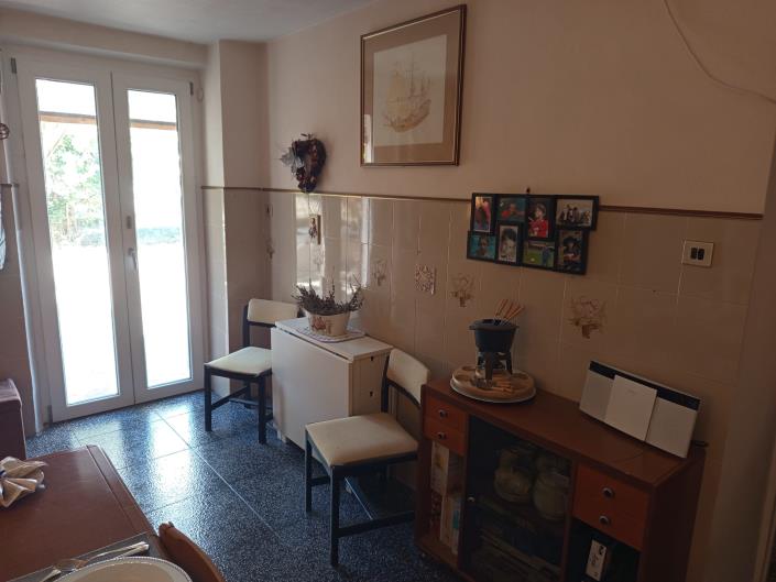 Image No.33-3 Bed Farmhouse for sale