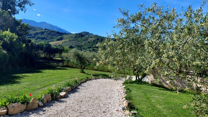 Image No.5-3 Bed Farmhouse for sale