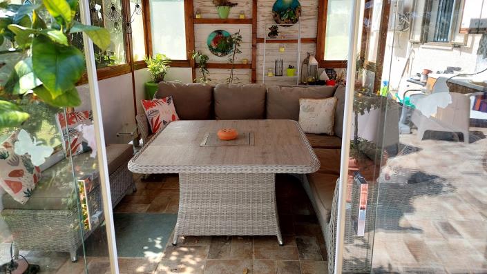 Image No.14-3 Bed Farmhouse for sale