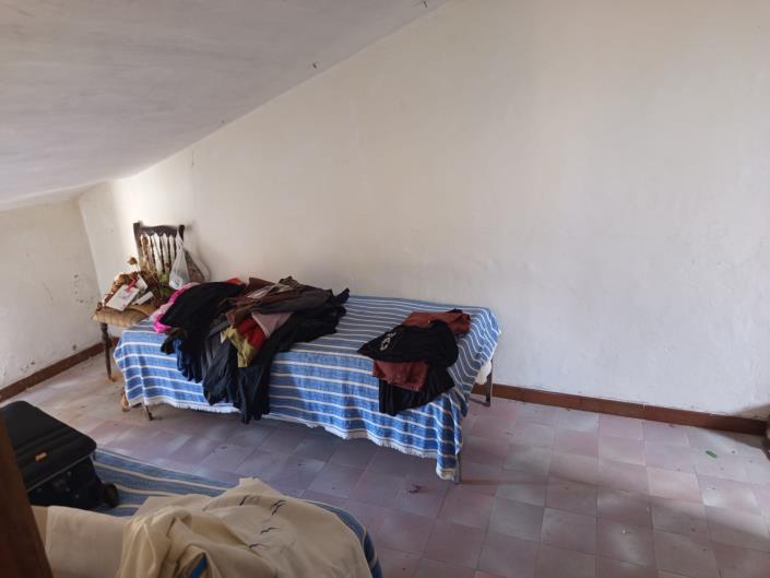 Image No.24-2 Bed Townhouse for sale