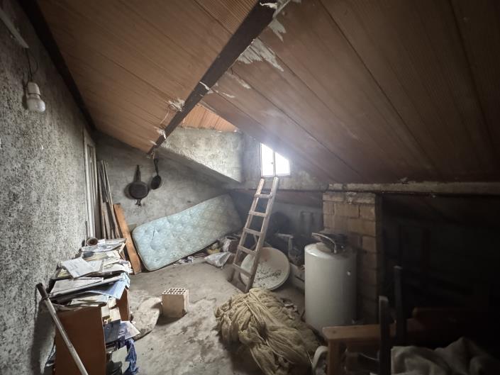 Image No.38-2 Bed Townhouse for sale