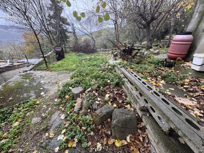 Image No.46-2 Bed Townhouse for sale