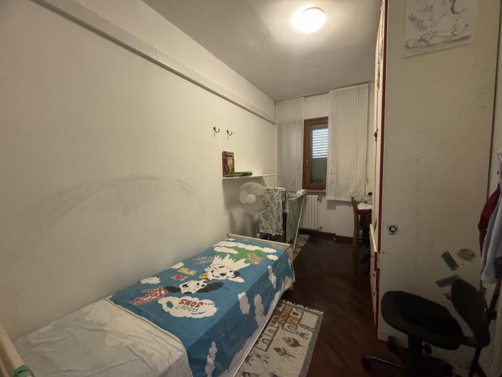 Image No.12-6 Bed Villa / Detached for sale