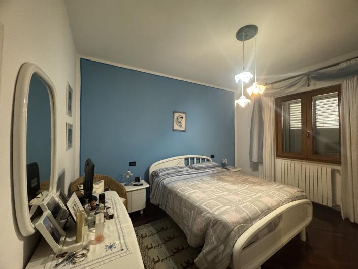 Image No.13-6 Bed Villa / Detached for sale