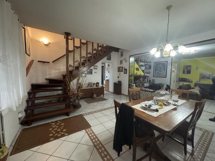 Image No.24-6 Bed Villa / Detached for sale