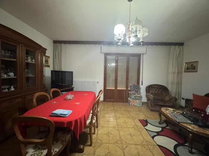 Image No.40-6 Bed Villa / Detached for sale