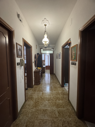 Image No.41-6 Bed Villa / Detached for sale