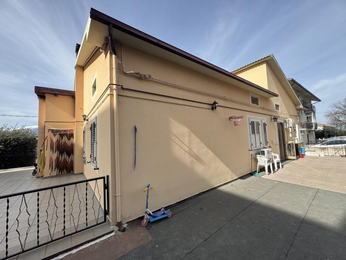 Image No.19-5 Bed Villa / Detached for sale