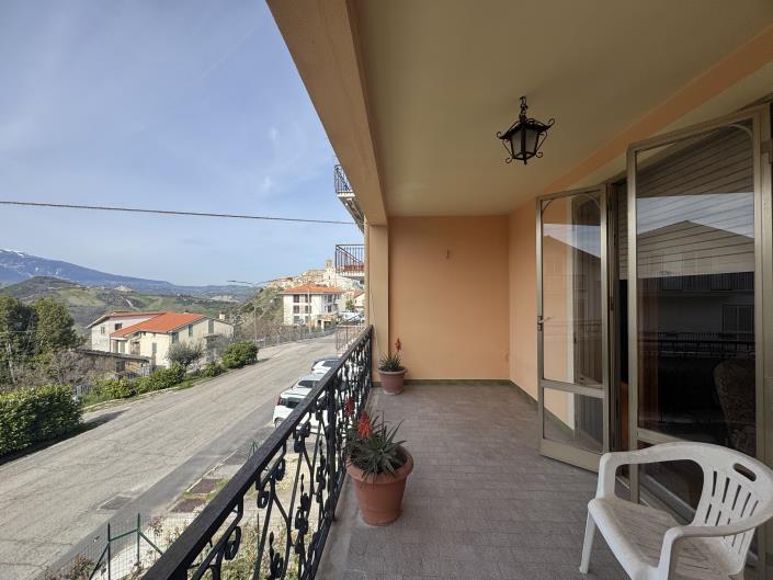 Image No.36-5 Bed Villa / Detached for sale