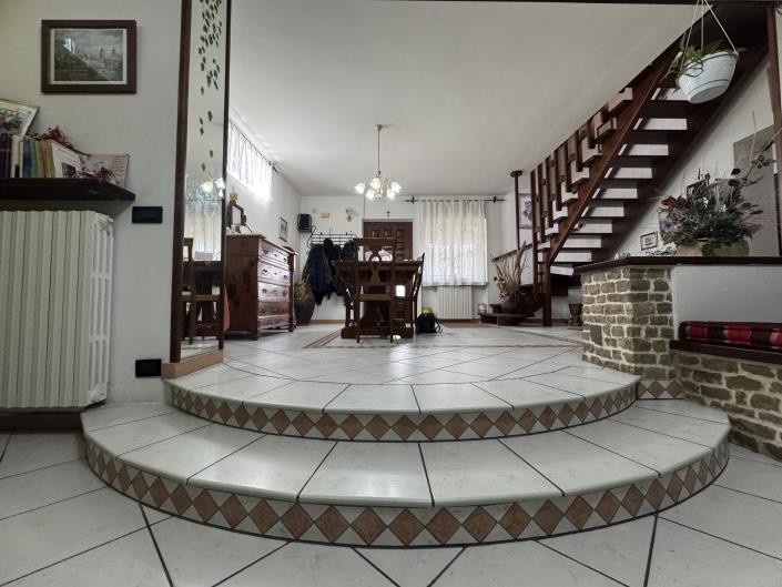 Image No.8-5 Bed Villa / Detached for sale