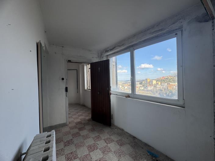 Image No.26-2 Bed Apartment for sale