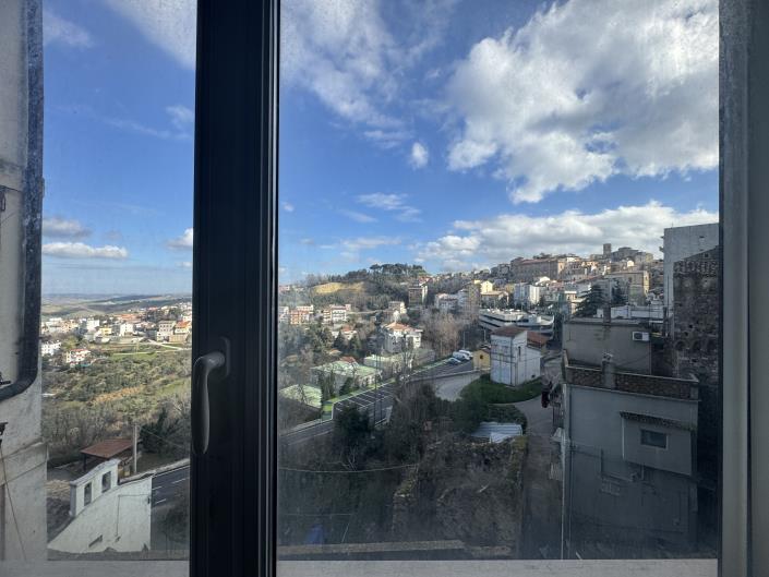 Image No.29-2 Bed Apartment for sale