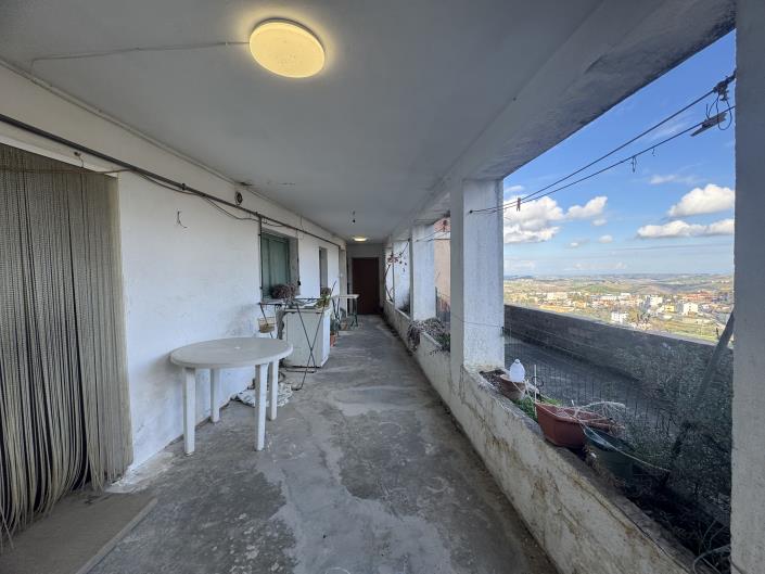 Image No.41-2 Bed Apartment for sale