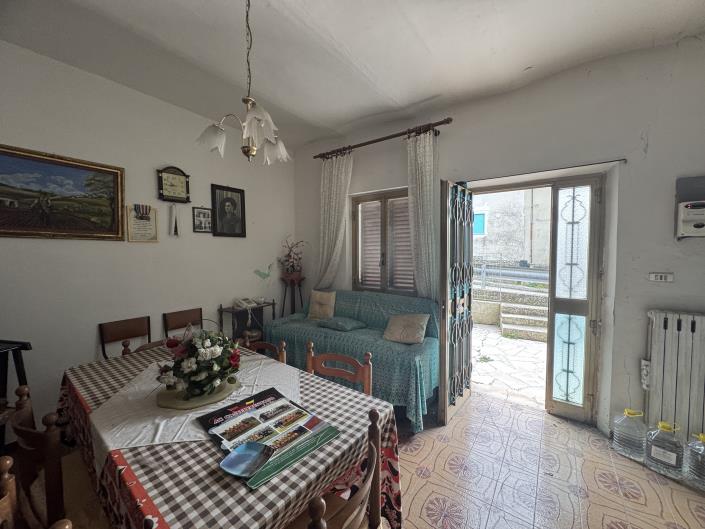 Image No.9-3 Bed Townhouse for sale