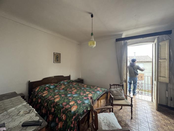 Image No.20-3 Bed Townhouse for sale