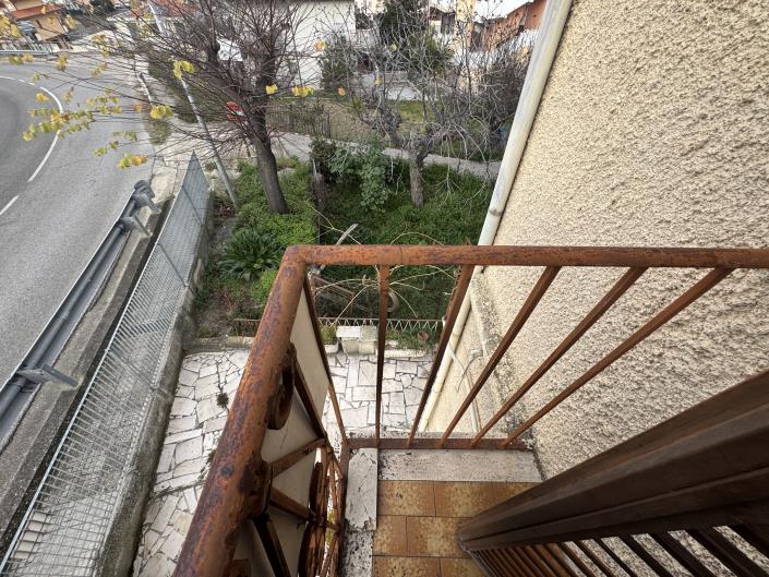 Image No.24-3 Bed Townhouse for sale