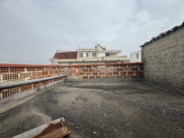 Image No.25-3 Bed Townhouse for sale