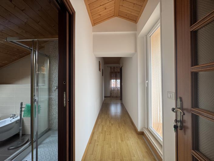 Image No.21-Maison / Villa de 6 chambres à vendre à Pollutri