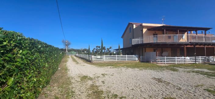 Image No.42-Maison / Villa de 6 chambres à vendre à Pollutri