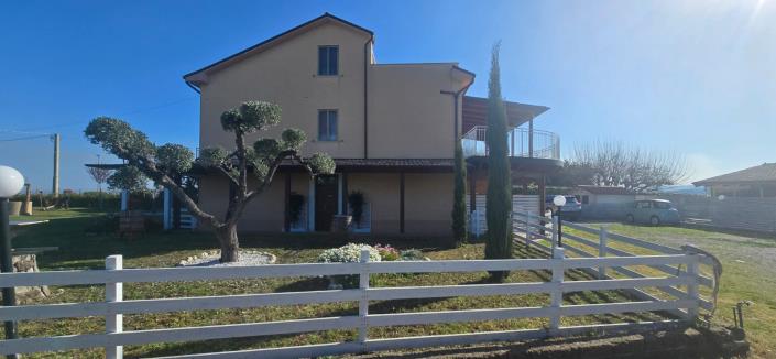 Image No.44-Maison / Villa de 6 chambres à vendre à Pollutri