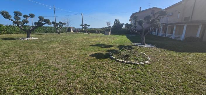 Image No.47-Maison / Villa de 6 chambres à vendre à Pollutri