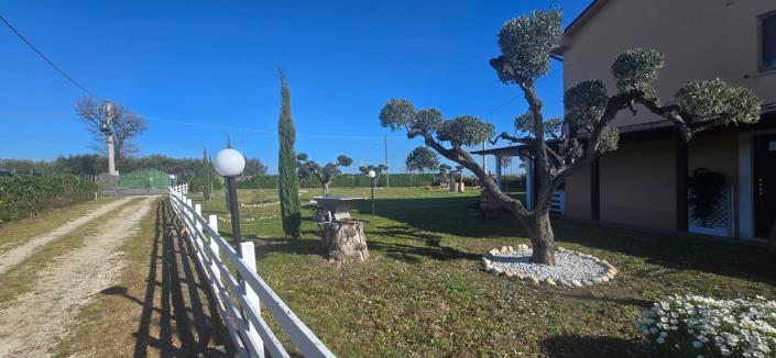 Image No.56-Maison / Villa de 6 chambres à vendre à Pollutri