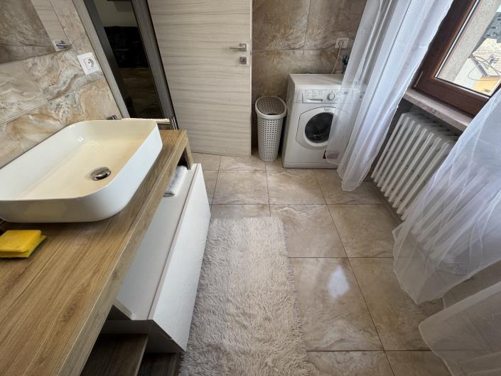 Image No.22-2 Bed Apartment for sale