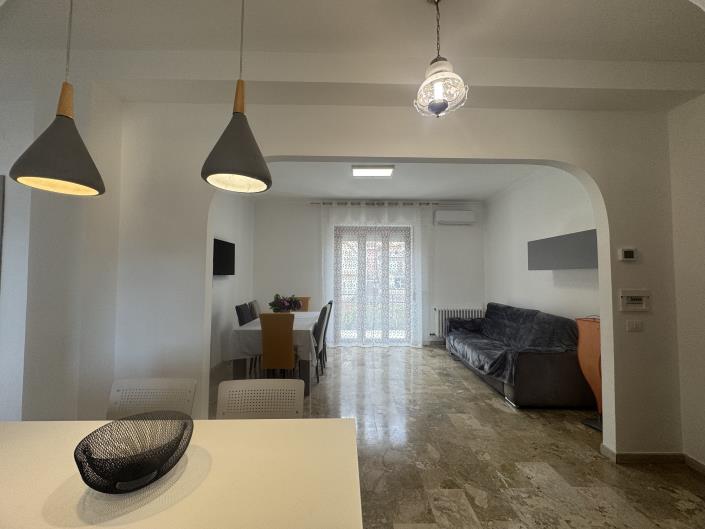 Image No.24-2 Bed Apartment for sale